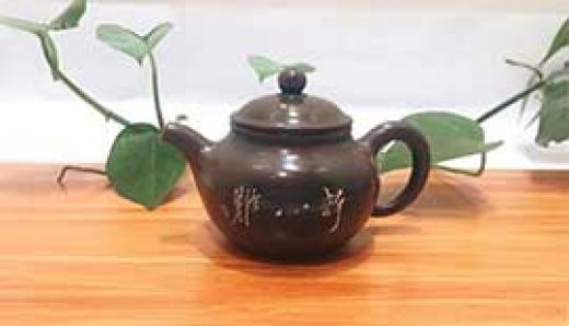 坭興陶茶壺會隨天氣的變化而變化